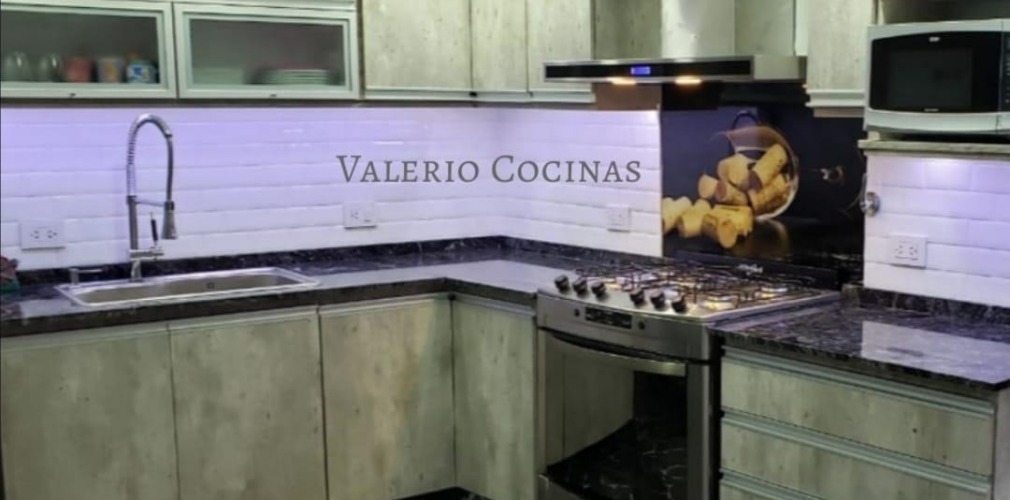 Cocinas a medida zona oeste